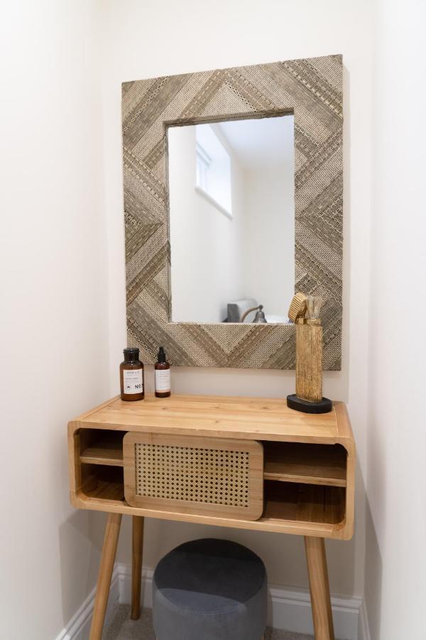 Apartamento The House Of Selfies Royal Tunbridge Wells Exterior foto